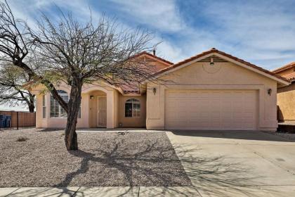 Modern Home with Patio and Mtn Views 9 Mi to Tucson