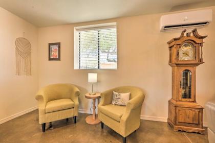 Oro Valley Couples Retreat with Rooftop Views! - image 10