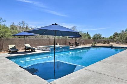 Oro Valley Couples Retreat with Rooftop Views! - image 5