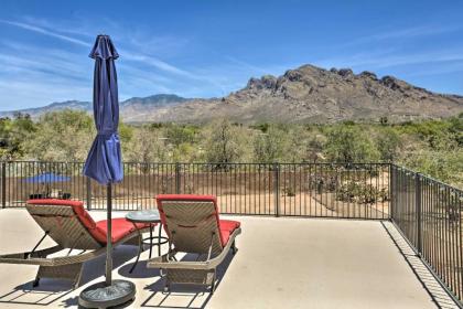 Oro Valley Couples Retreat with Rooftop Views! - image 6