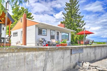 Waterfront Lake Osoyoos Cottage with Beach and Patio!