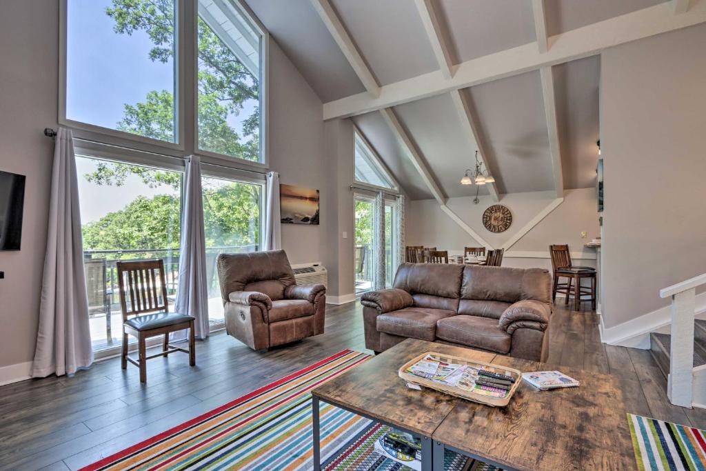Contemporary Tan-Tar-A Escape with Dock and View! - image 3