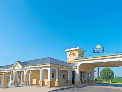 Days Inn & Suites by Wyndham Osceola AR