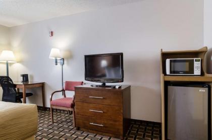 Quality Inn Osceola - image 12
