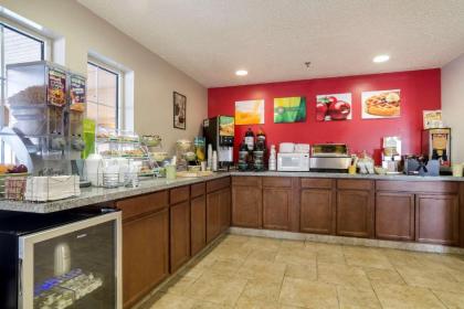 Quality Inn Osceola - image 15