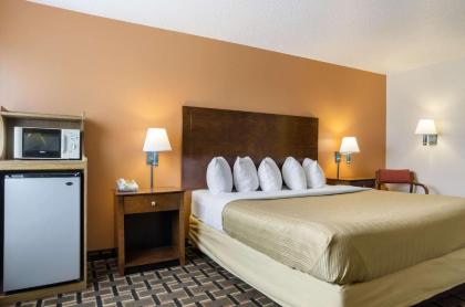 Quality Inn Osceola - image 7