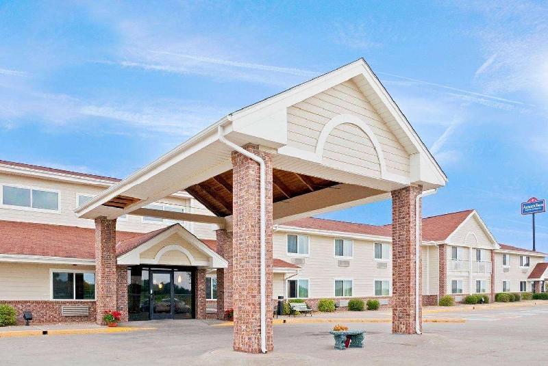 AmericInn by Wyndham Oscoda Near AuSable River - image 6