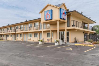 motel 6 Oshkosh WI Oshkosh Wisconsin