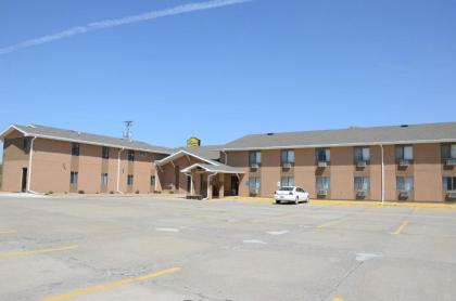 Super 8 by Wyndham Oskaloosa IA - image 15