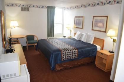 Osseo Inn - image 10