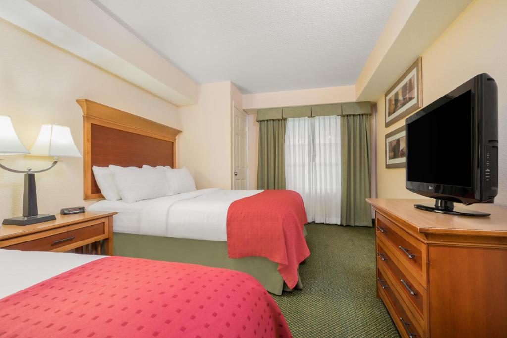 Holiday Inn Minneapolis NW Elk River an IHG Hotel - image 5