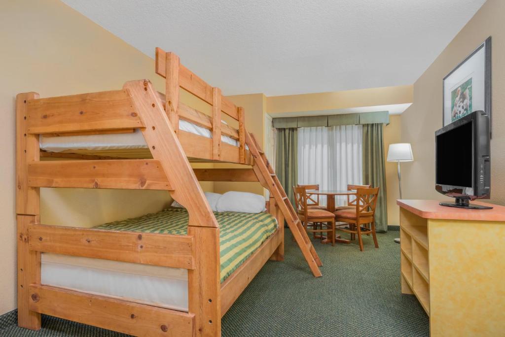Holiday Inn Minneapolis NW Elk River an IHG Hotel - image 7
