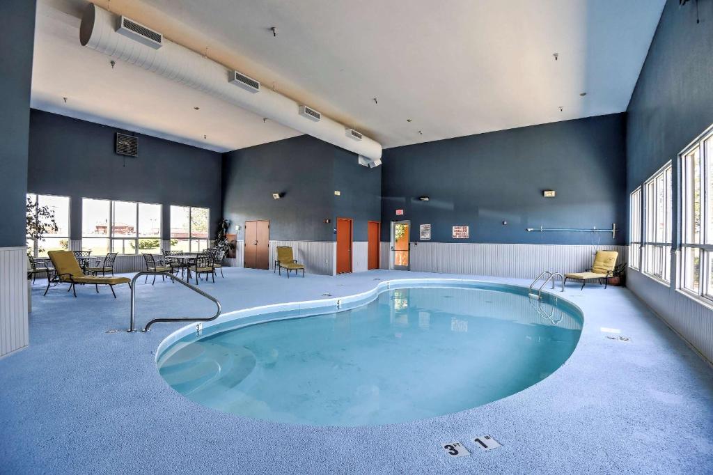 SureStay Hotel by Best Western Ottawa - image 5