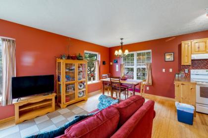 Apple Gate Beach House - image 2
