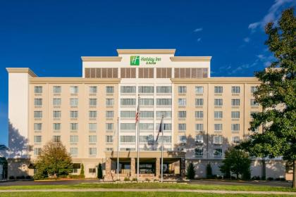 Holiday Inn And Suites Overland Park