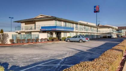 motel 6 Owensboro KY