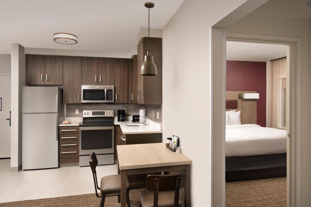Residence Inn by Marriott Baltimore Owings Mills - image 4