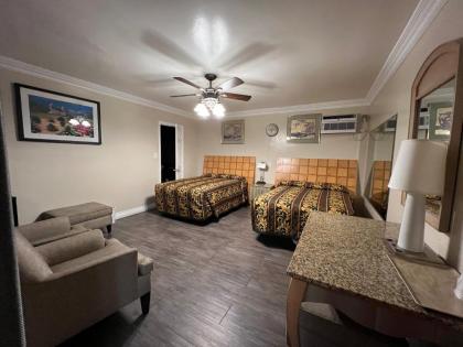 Flamingo Motel Oxnard - image 11