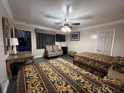 Flamingo Motel Oxnard - image 12