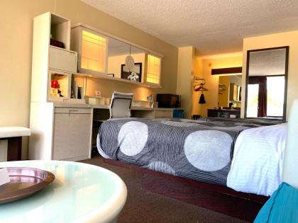Oxford Inn - image 7