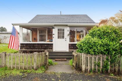 Beach House - image 2