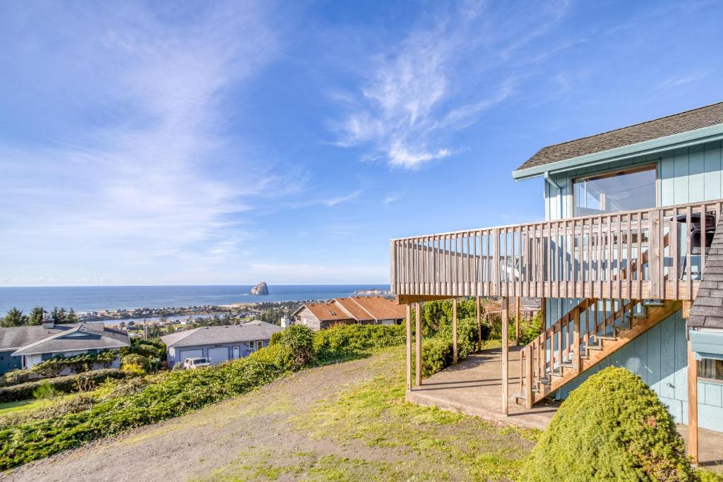 Bridgeview Pacific City - main image