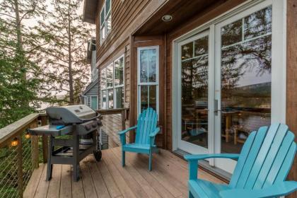 Riverfront Dream luxurious 6 bdrm home with views in the heart of Pacific City - image 15