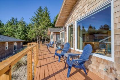 Ocean View Beach House - image 3