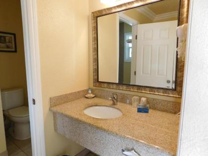 Deer Haven Inn - image 14