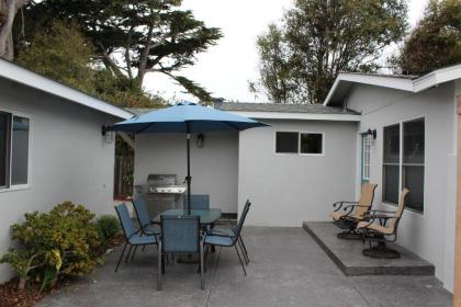 Walking Distance to Beach and Monterey Bay - image 11