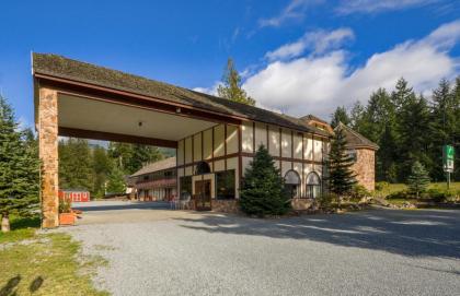 Packwood Lodge - image 1