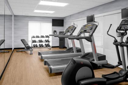 Fairfield Inn and Suites Paducah - image 2