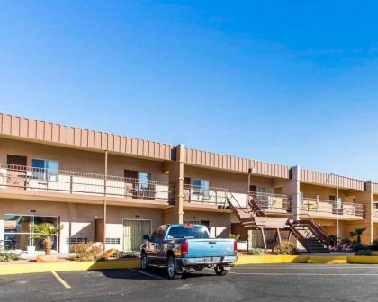 Rodeway Inn at Lake Powell - image 14