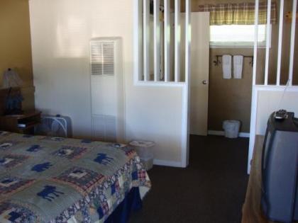 San Juan Motel & Cabins - image 5