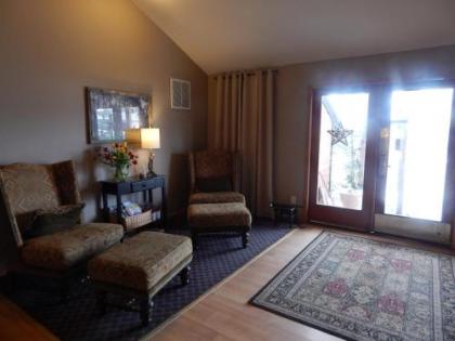 Alpine Inn - image 2