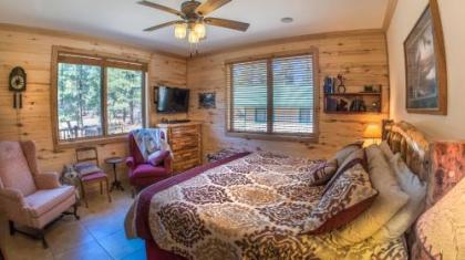 Elktrace Bed and Breakfast - image 4