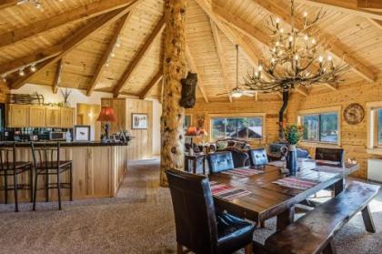 Snow Circle Lodge - image 4