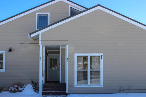 Moose Creek Retreat - image 3