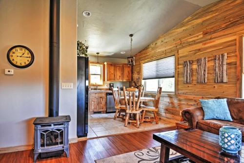 Pagosa Springs Apartment - Hot Tub and Spacious Deck - image 3