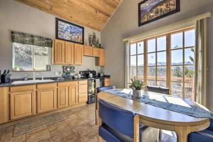 Quiet Cottage with Hot Tub Backs up to Natl Forest - image 12