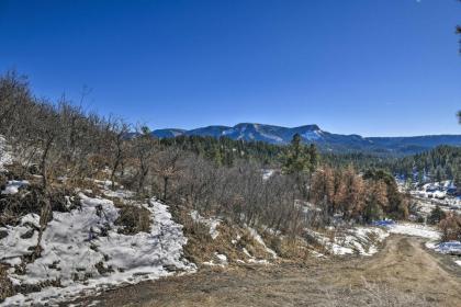 Quiet Cottage with Hot Tub Backs up to Natl Forest - image 2