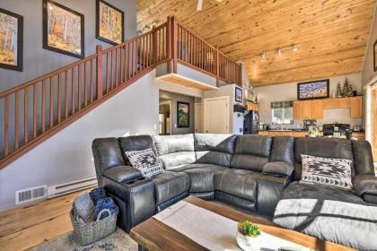 Quiet Cottage with Hot Tub Backs up to Natl Forest - image 8