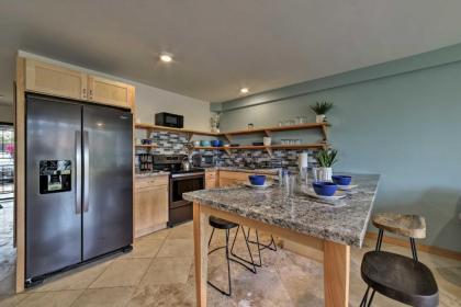Condo with Lanai-At Beginning of Road to Hana! - image 6
