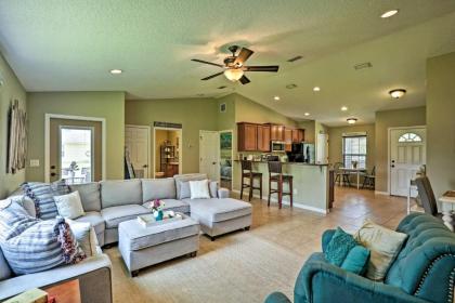 Cozy Ranch Home with Patio on St Johns River!