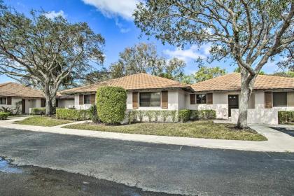Charming Palm Beach Gardens Home in PGA National! - image 6