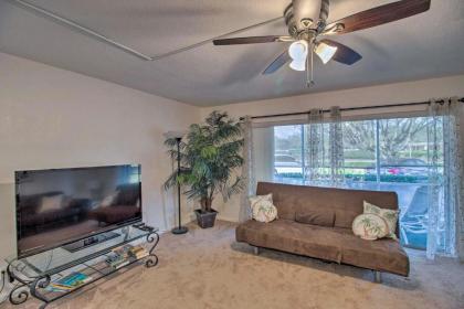 Cozy Palm Beach Gardens Condo with Pool Access! - image 5