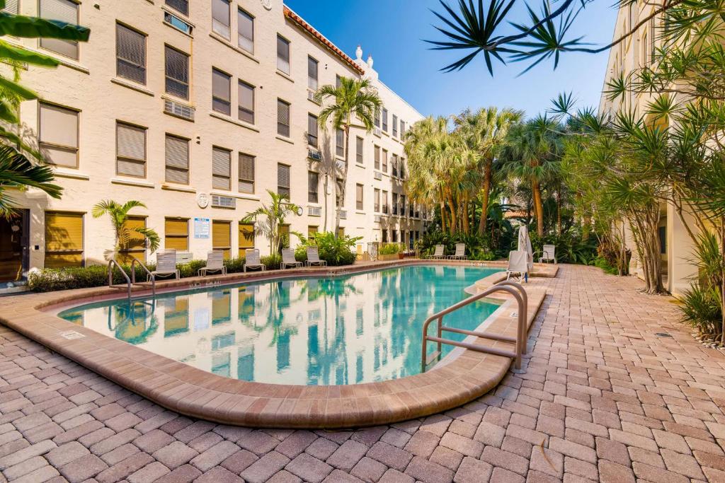 Palm Beach Hotel Penthouse 3 - 2bd-2ba - image 3