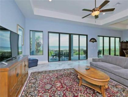 Cinnamon Beach Nautilus Ocean Front 6 Bedrooms Sleeps 12 Private Pool - image 3