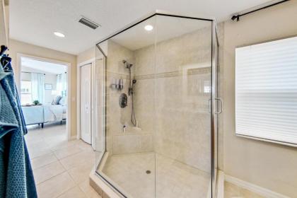 Oasis by the Sea Beach Front Community - Luxurious Pool Spa Home with Waterfall - Sleeps 10 - Come