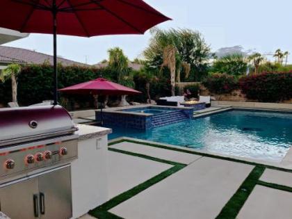 Villa de Gallego with POOL